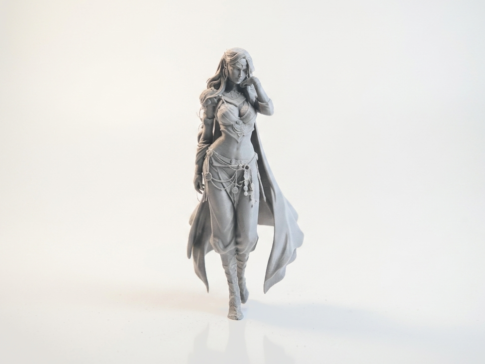 Beautiful Gypsy Figurine Female Figure 3D Printable