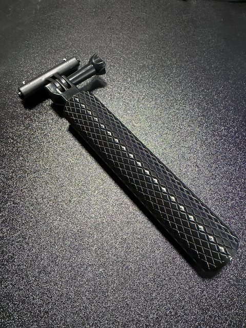 Action camera handle with good grip