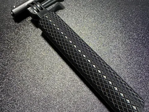 Action camera handle with good grip