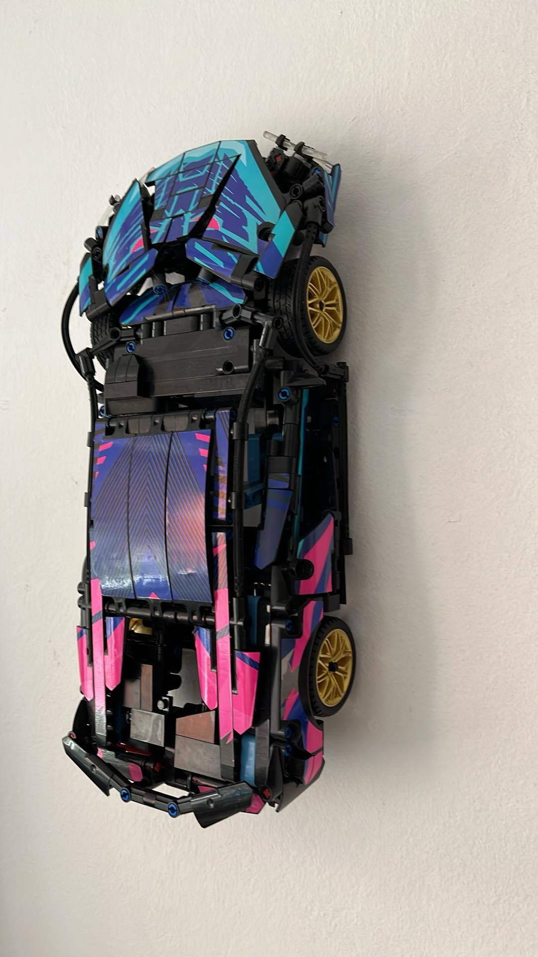 Wall mount for Lamborghini model building blocks LEGO