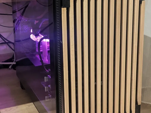 Fractal Design R5 front panel wood mod