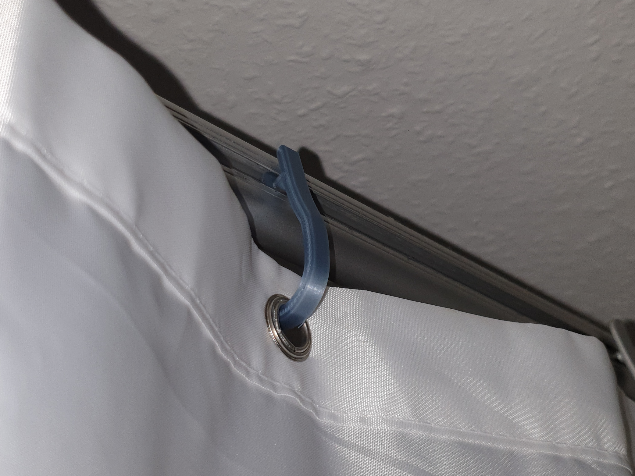 Shower Curtain Hook for Aluminium Extrusion Rail