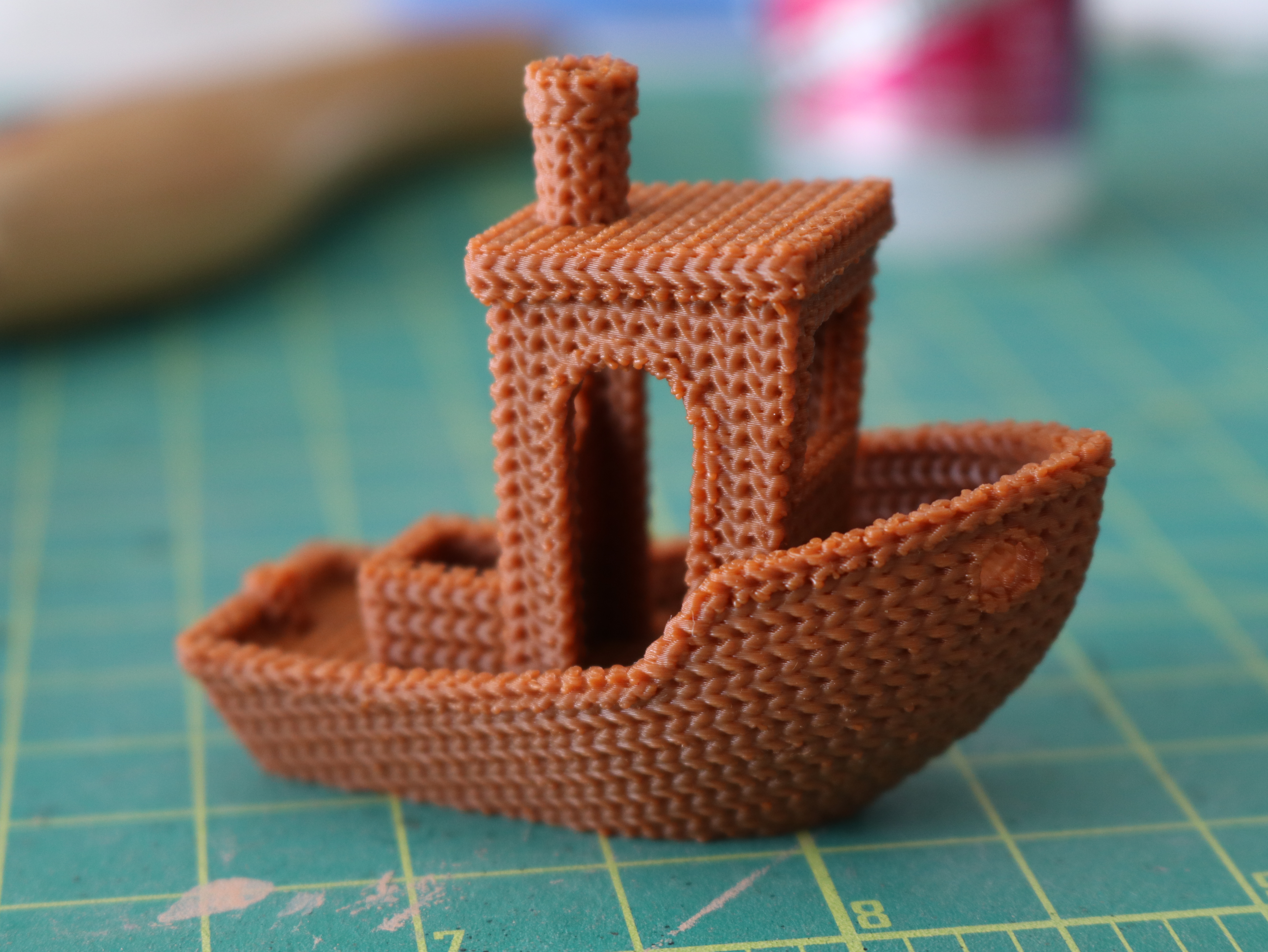 Knitted Benchy / Woven Pattern