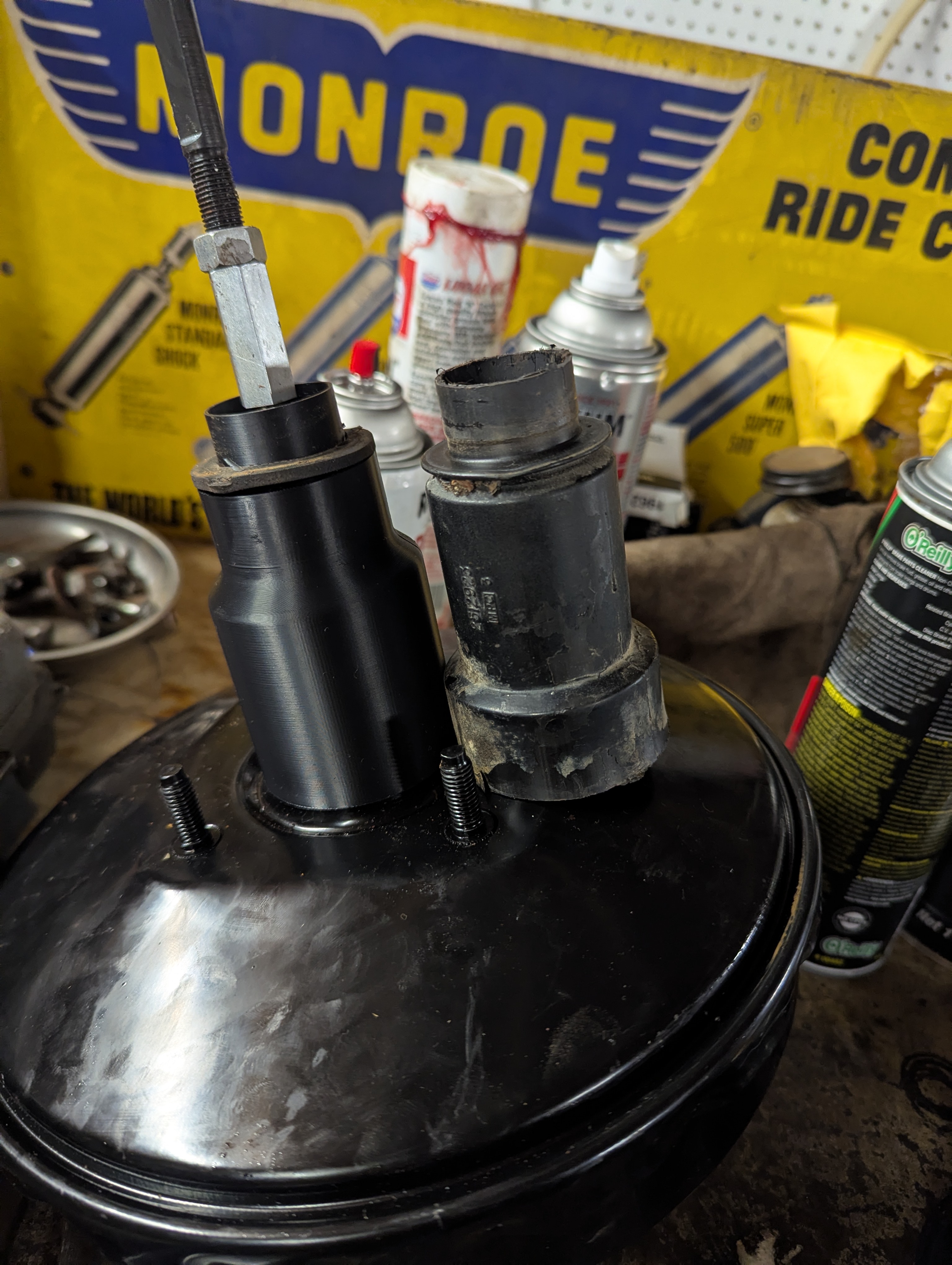 MK3 to MK1 Brake Booster Shield Tube Adapter — miniatura 2