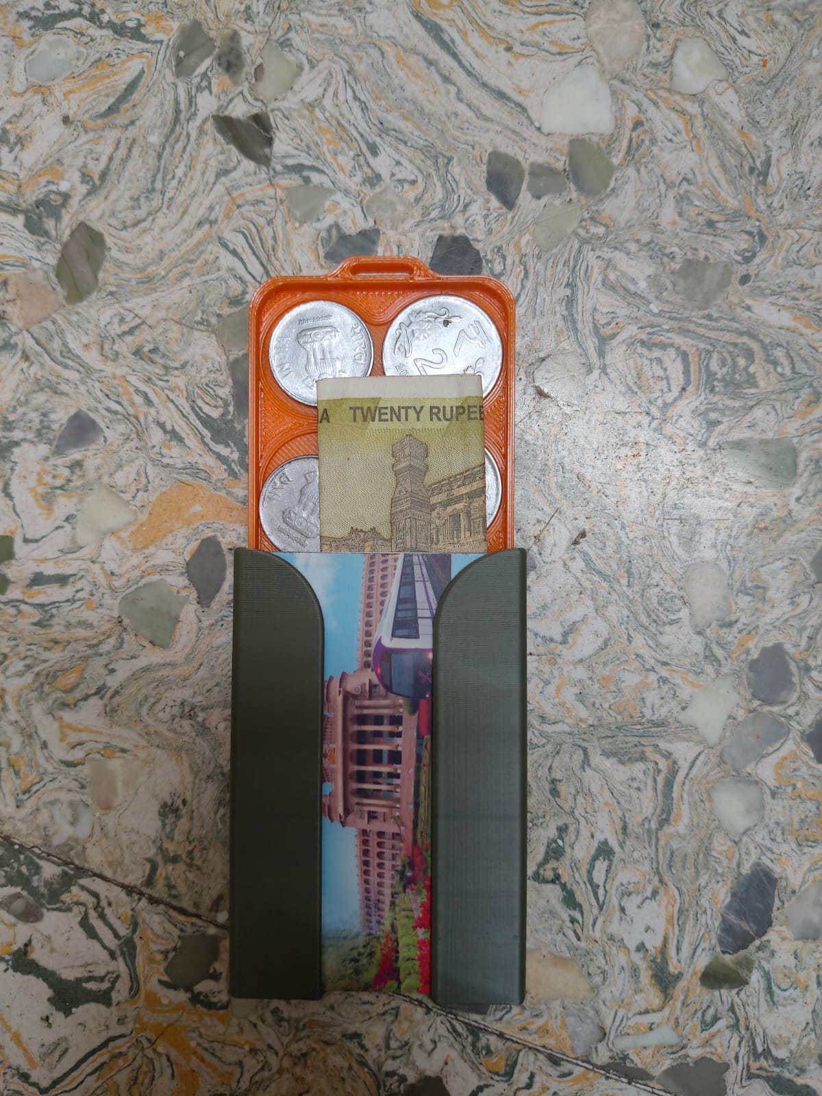 cash compartment