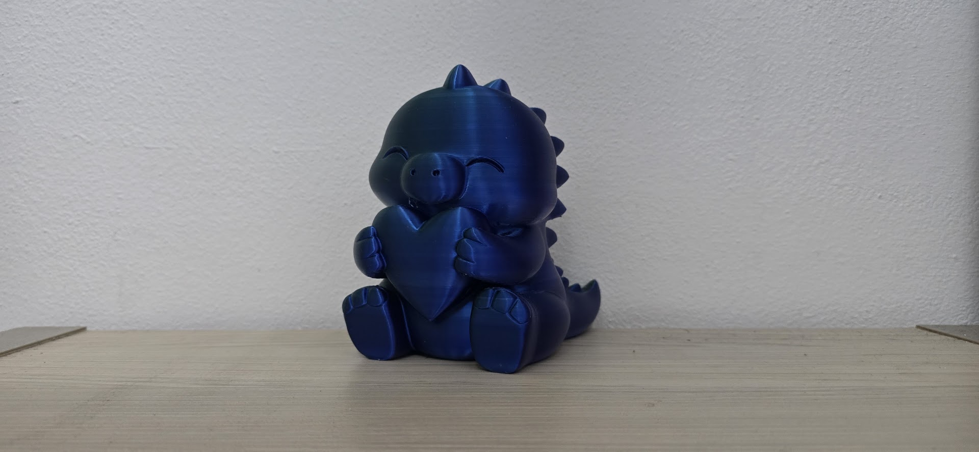 Cute Valentine Dino Heart Monster Statue