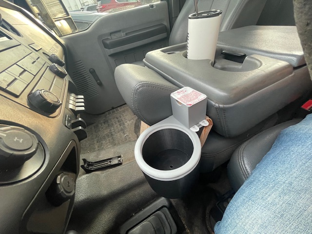 dipper holder