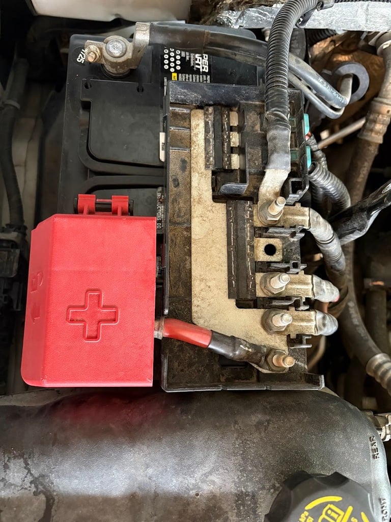 Fourth Generation GM 1500 Bus Bar Cover