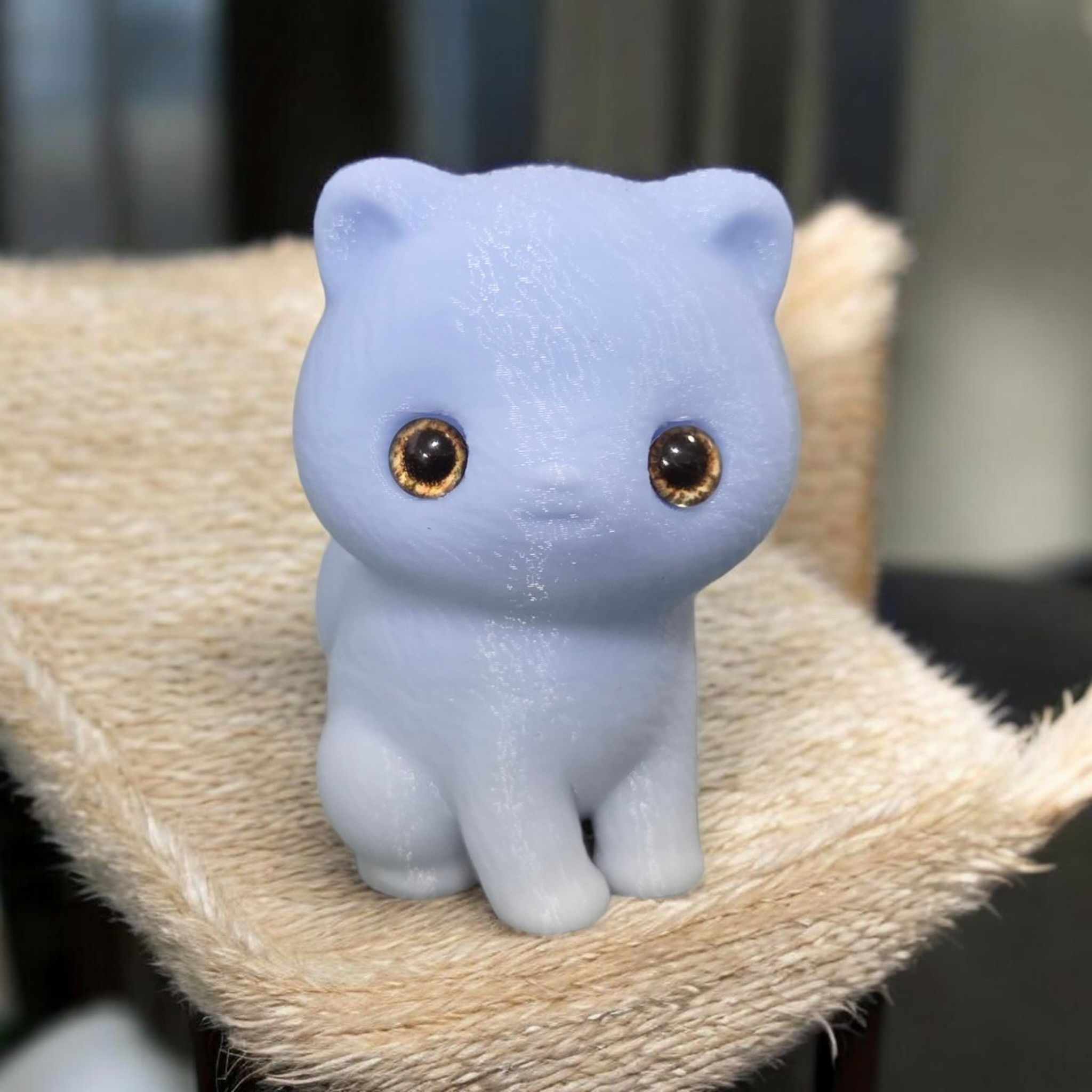 Sitting Cat - 6mm + 8mm glass eye compatible