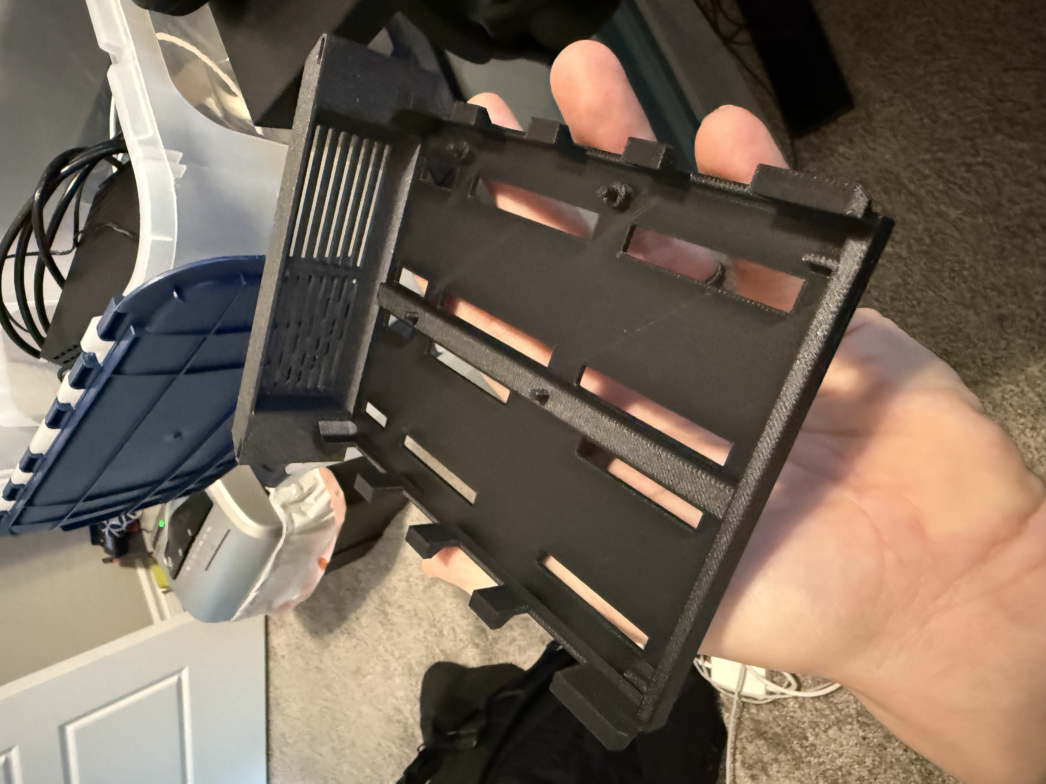 Remixed Raspberry Pi tray for Meek Rack
