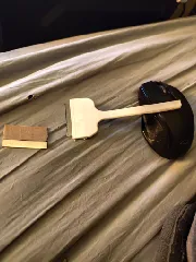 Razor blade holder scraper handle