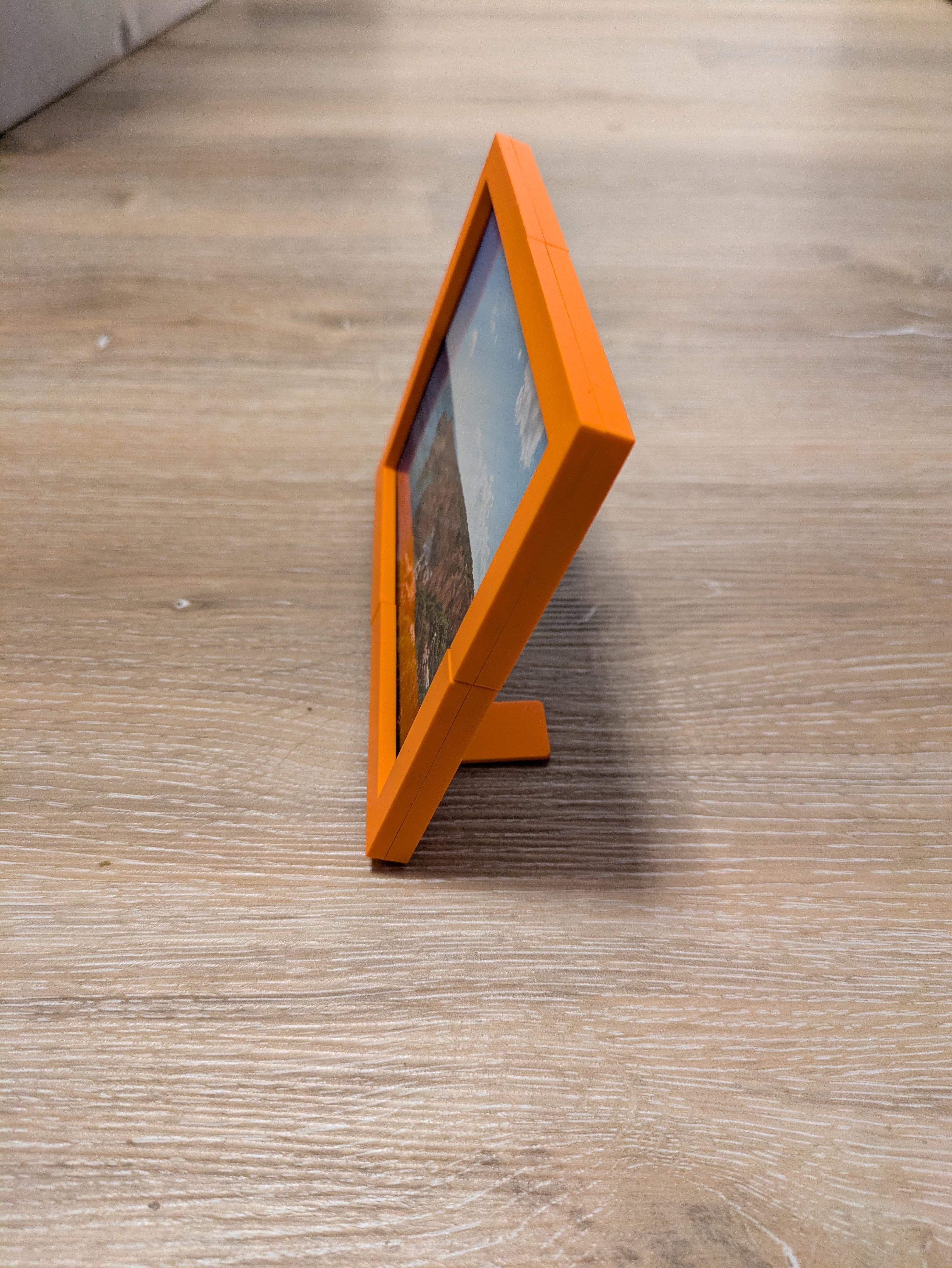 Miniatura 3 do modelo 3D parametric modular picture frame (openscad)