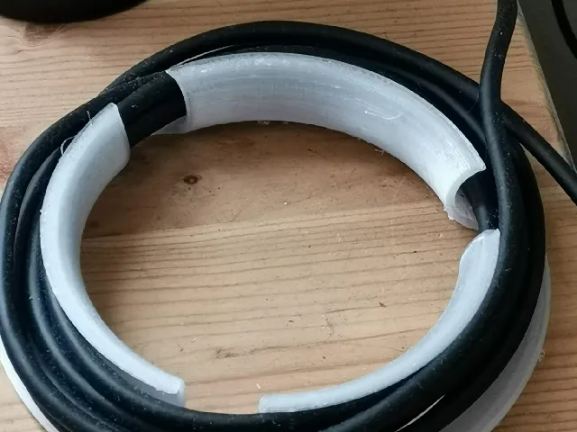 USB Cable Spiral Ring Cord Organizer with Cutouts