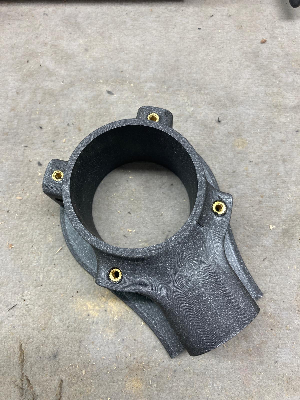 Dust extraction system for pillar drill