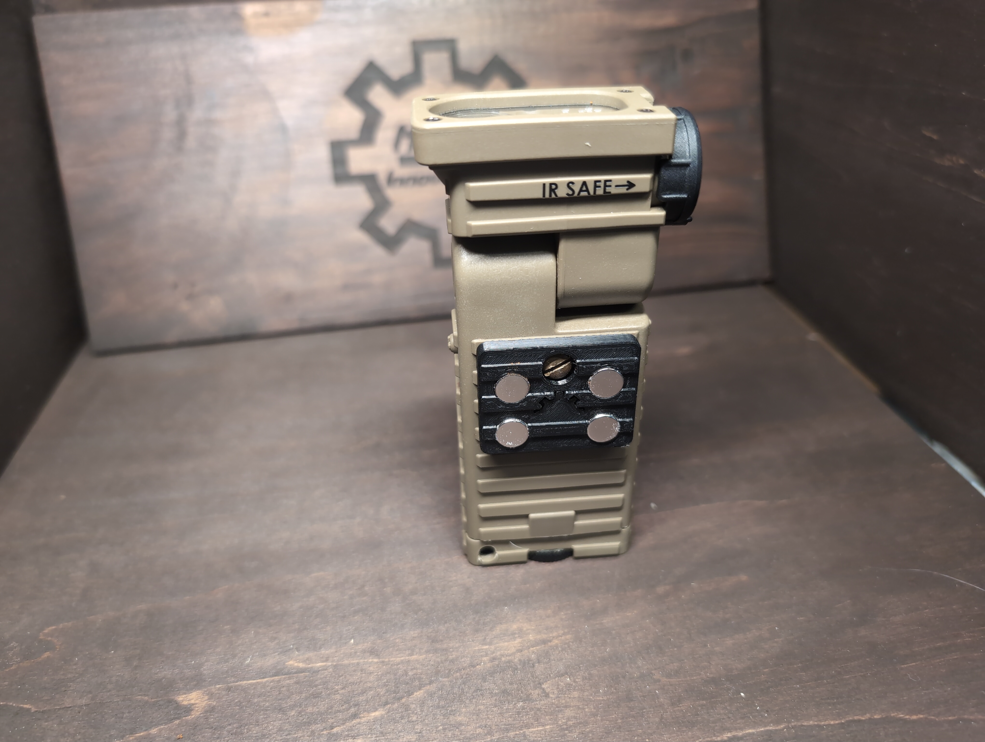 Streamlight SiderWinder Magnet mount