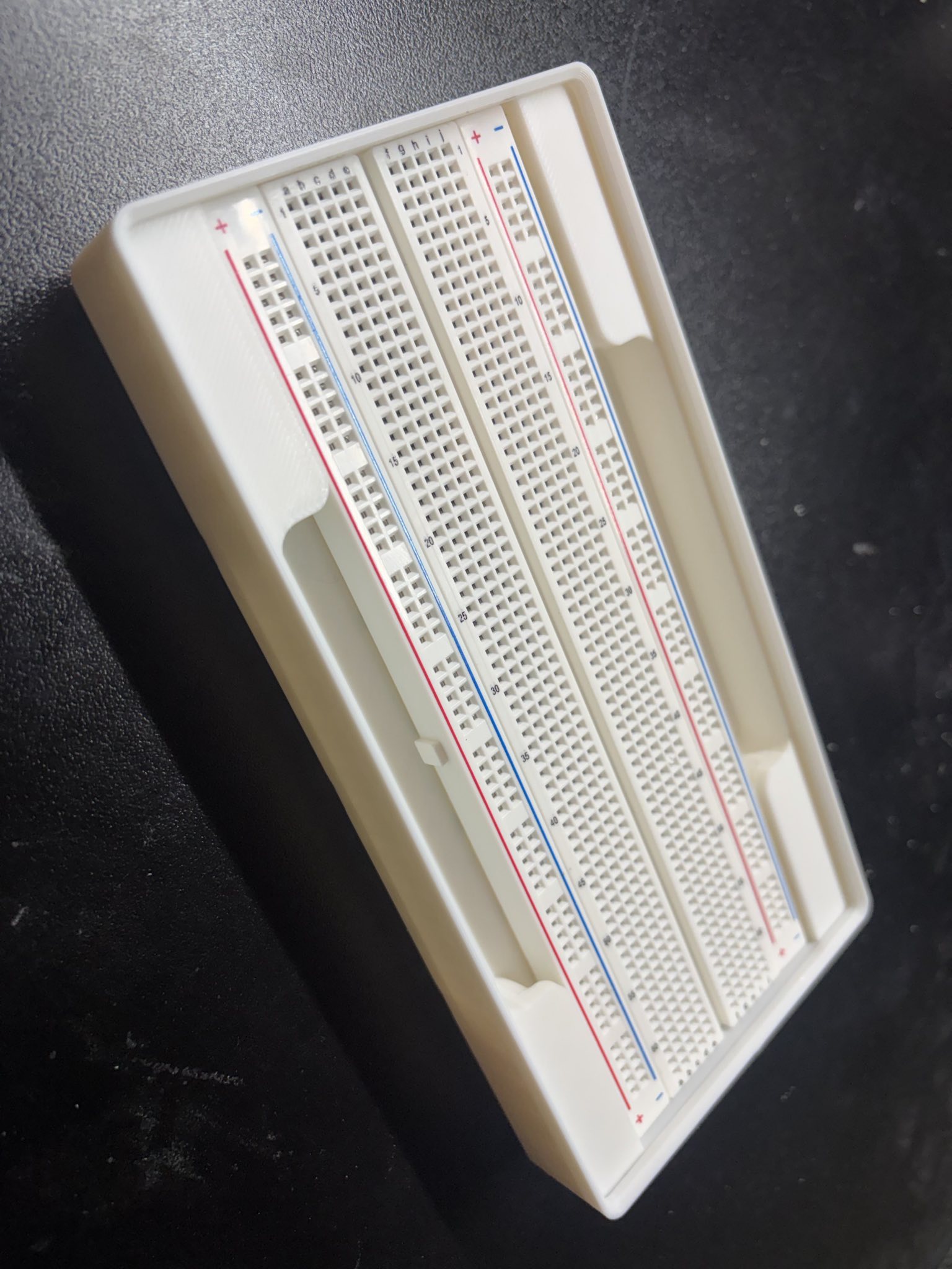 Gridfinity Full Sized Stackable Breadboard Holder