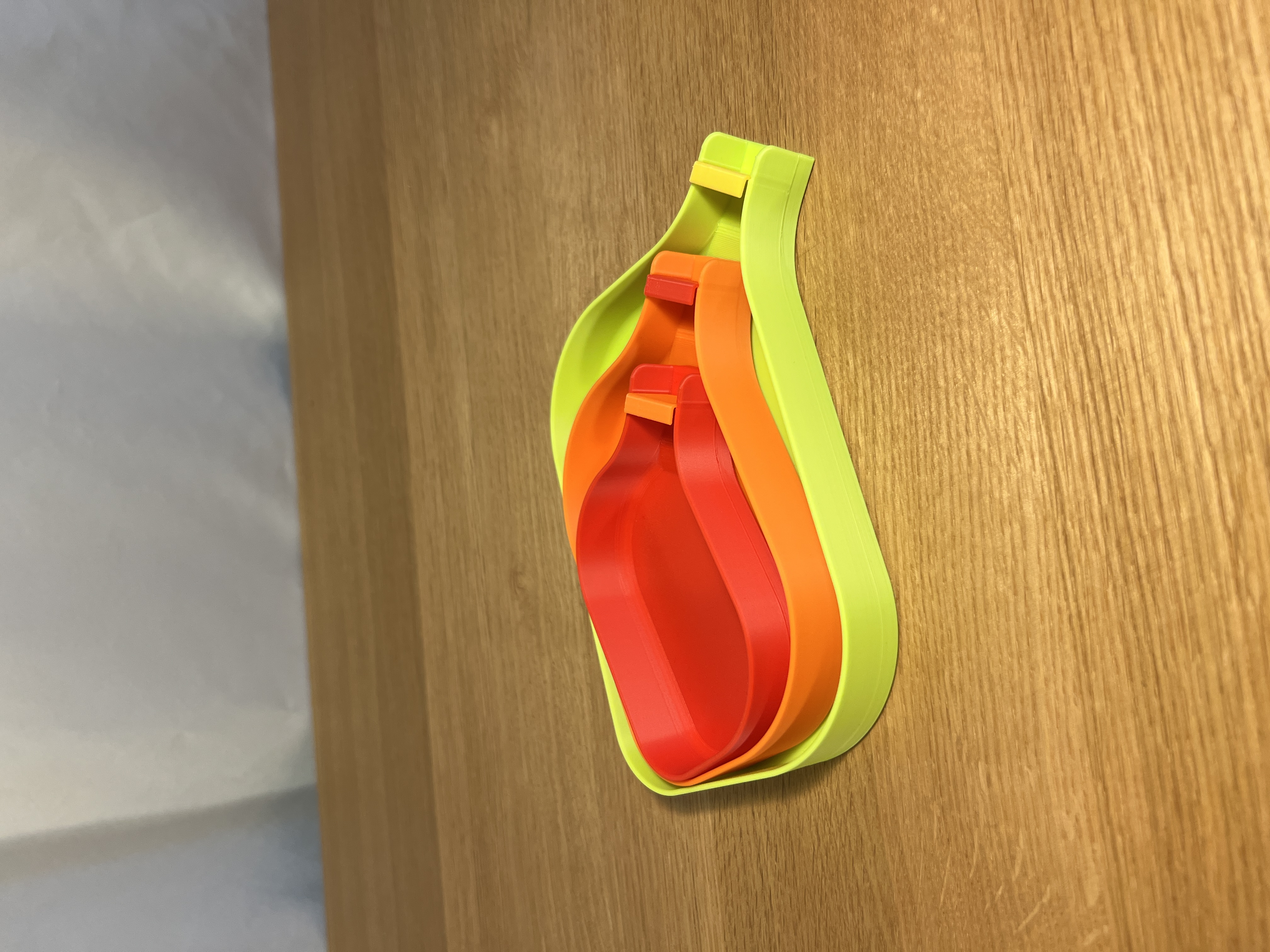 Miniatura 6 do modelo 3D Funnel Tray V2