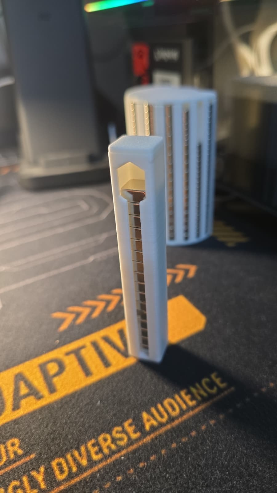 square magnet holder