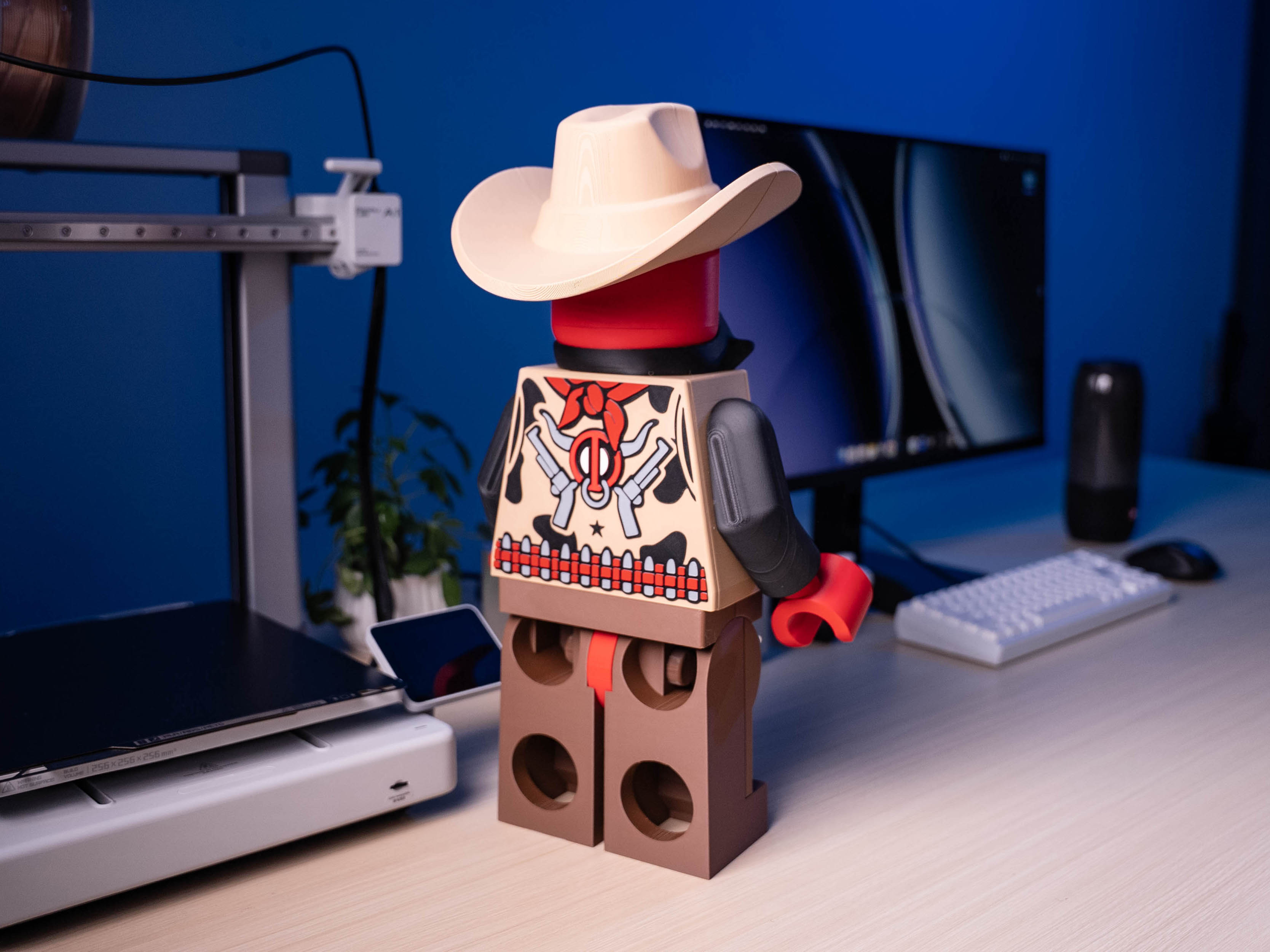 Sheriff Deadpool Modular Figure — thumbnail 9