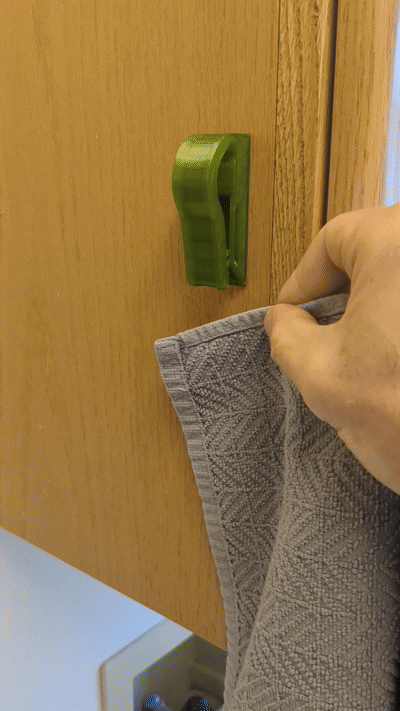 Pinching Gear Towel Holder/Rack/Hook