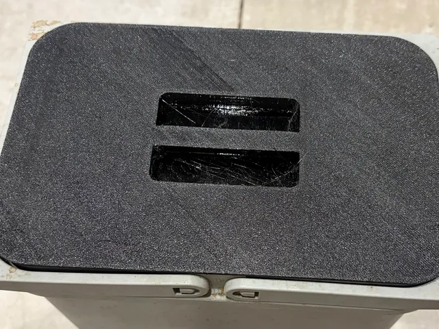 Lid for Ninka eins2vier 8 L waste bin / 5150.11.