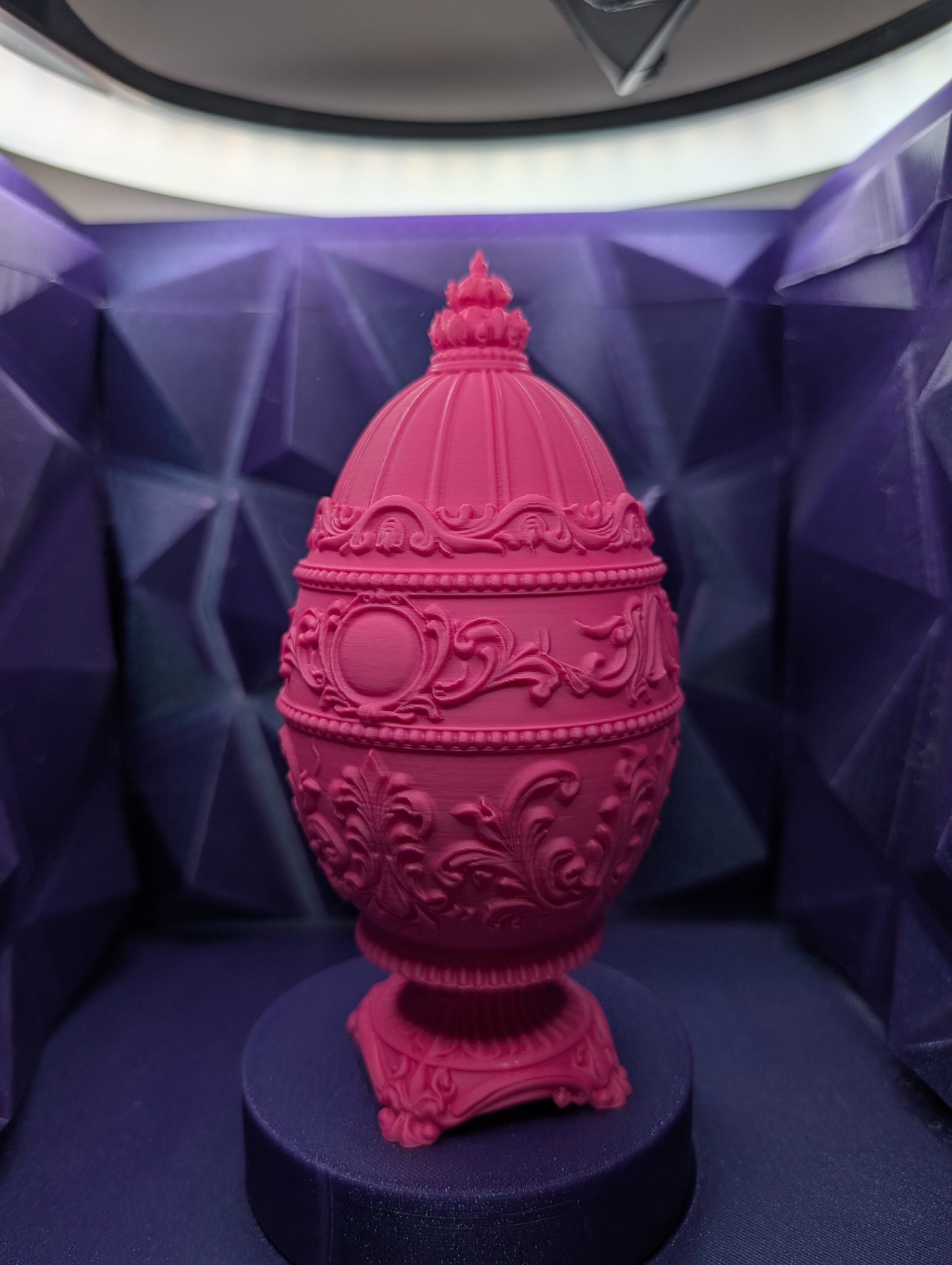 The Sovereign Rosethorn Reliquary