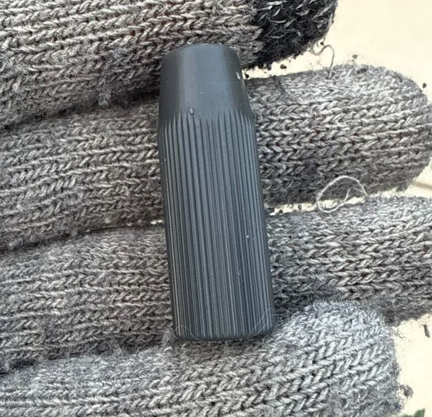 Fender cap for bike spokes