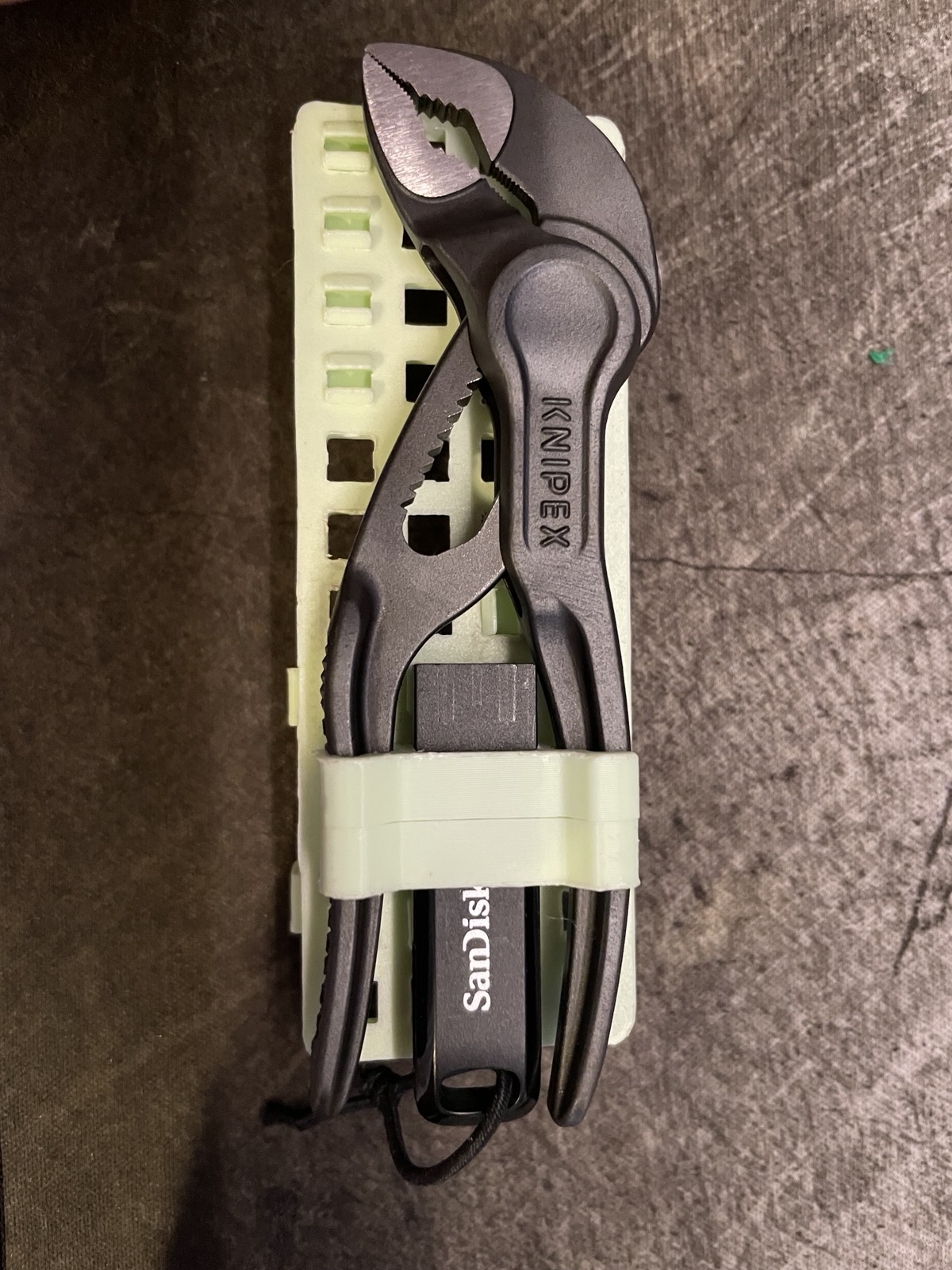 Various MOD-GRID Attachments