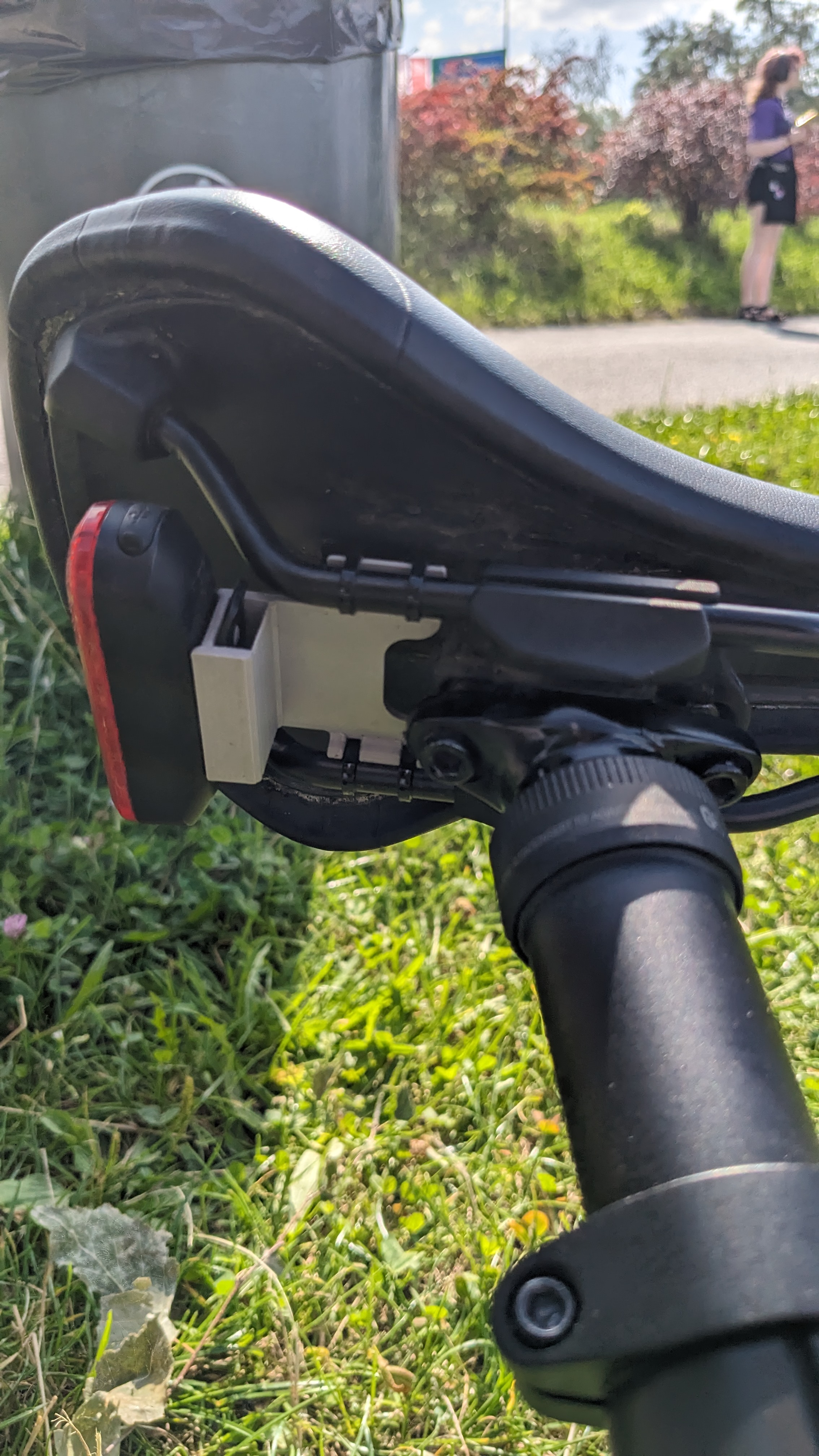 Bike light mount under seat (especially for dropper post) - Decathlon/Elops