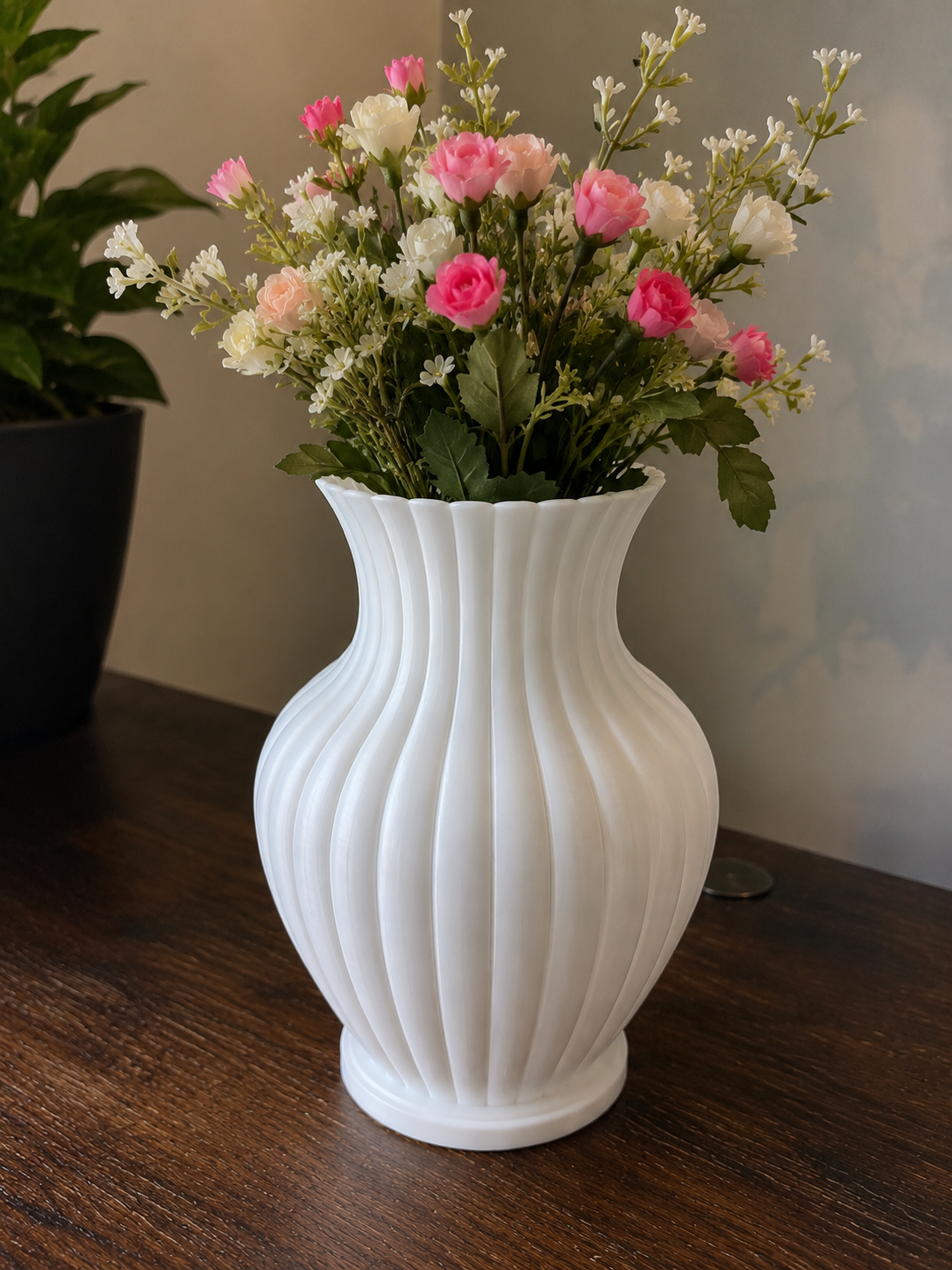 Elegant Fluted Flower Vase