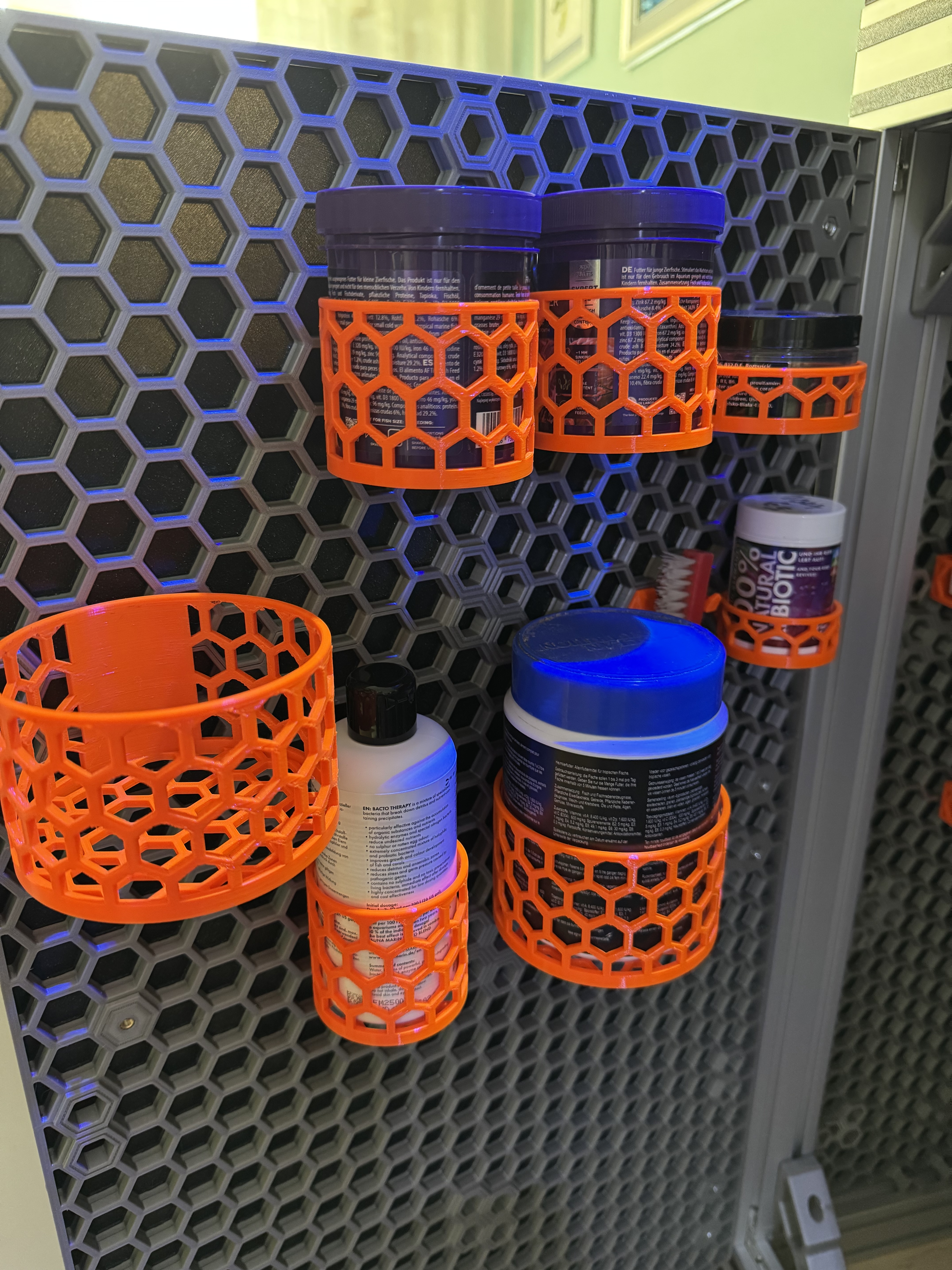 Honeycomb bottle holders