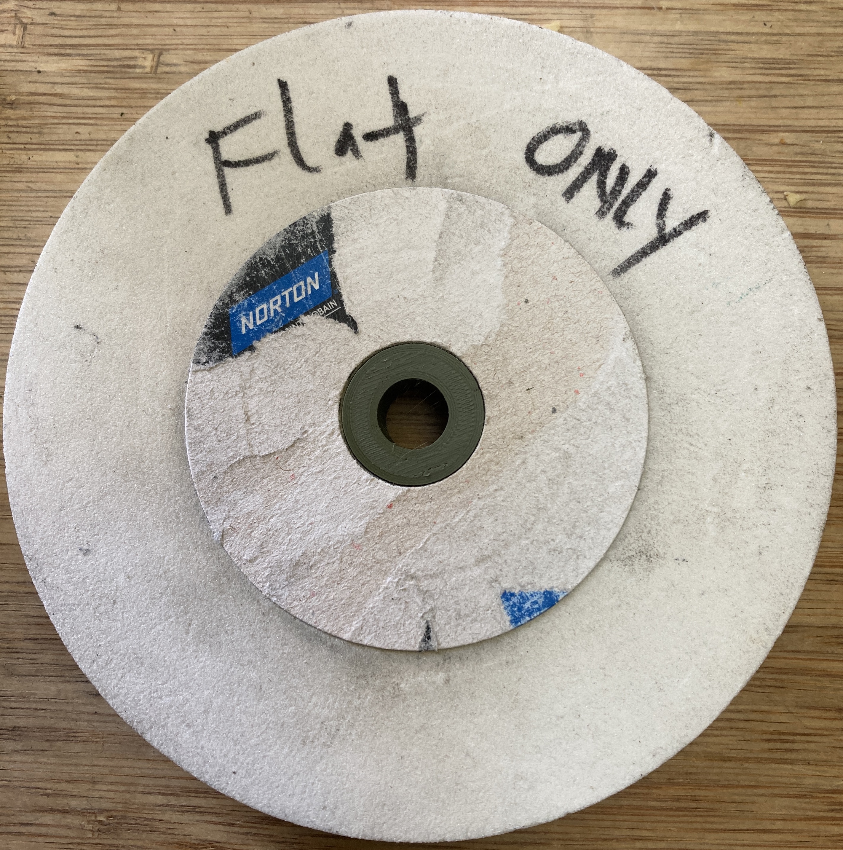 Grinding Wheel Insert for Norton 1" bore to 1/2" arbor