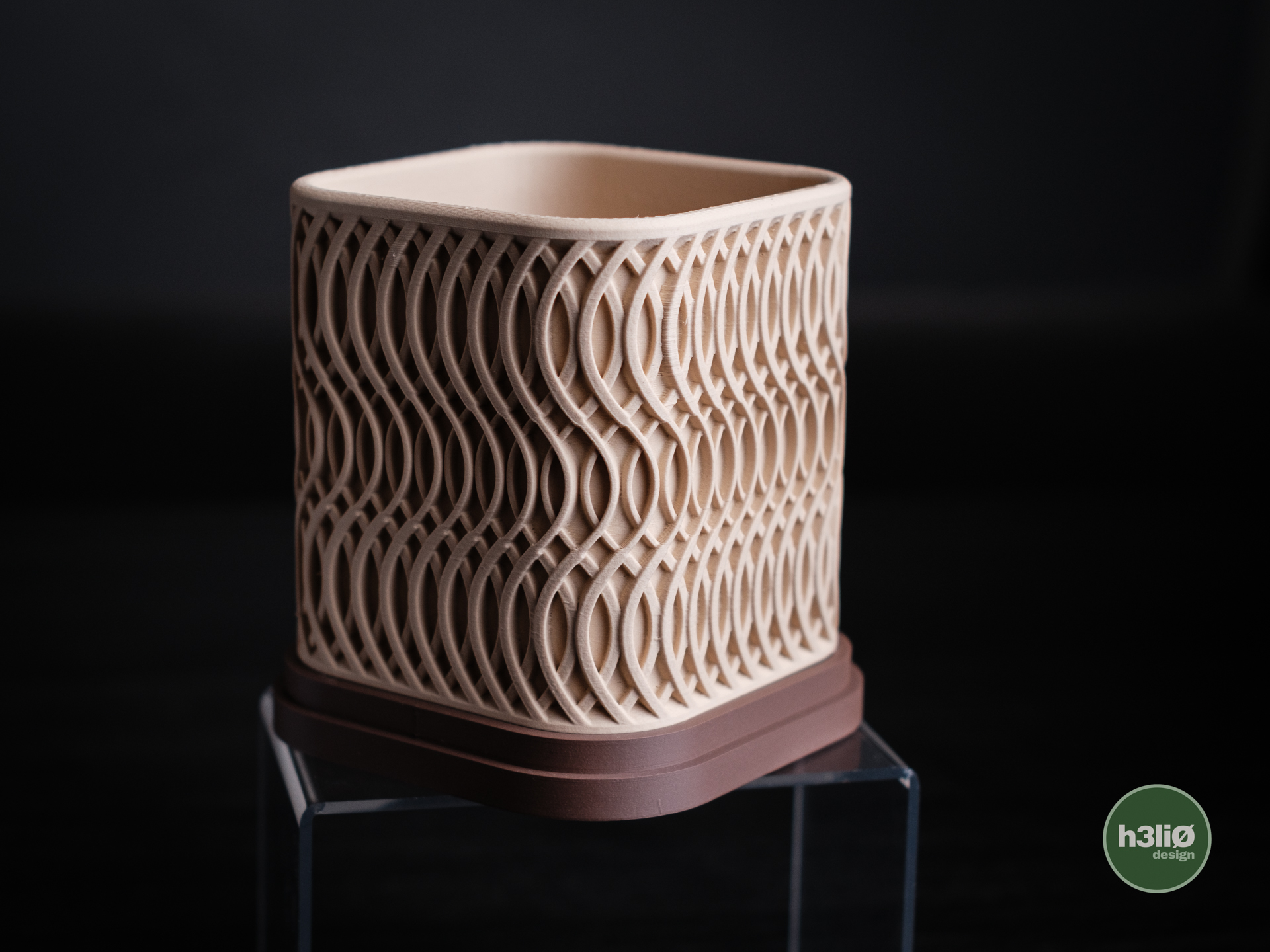 Miniatura 2 do modelo 3D glowtide • planter