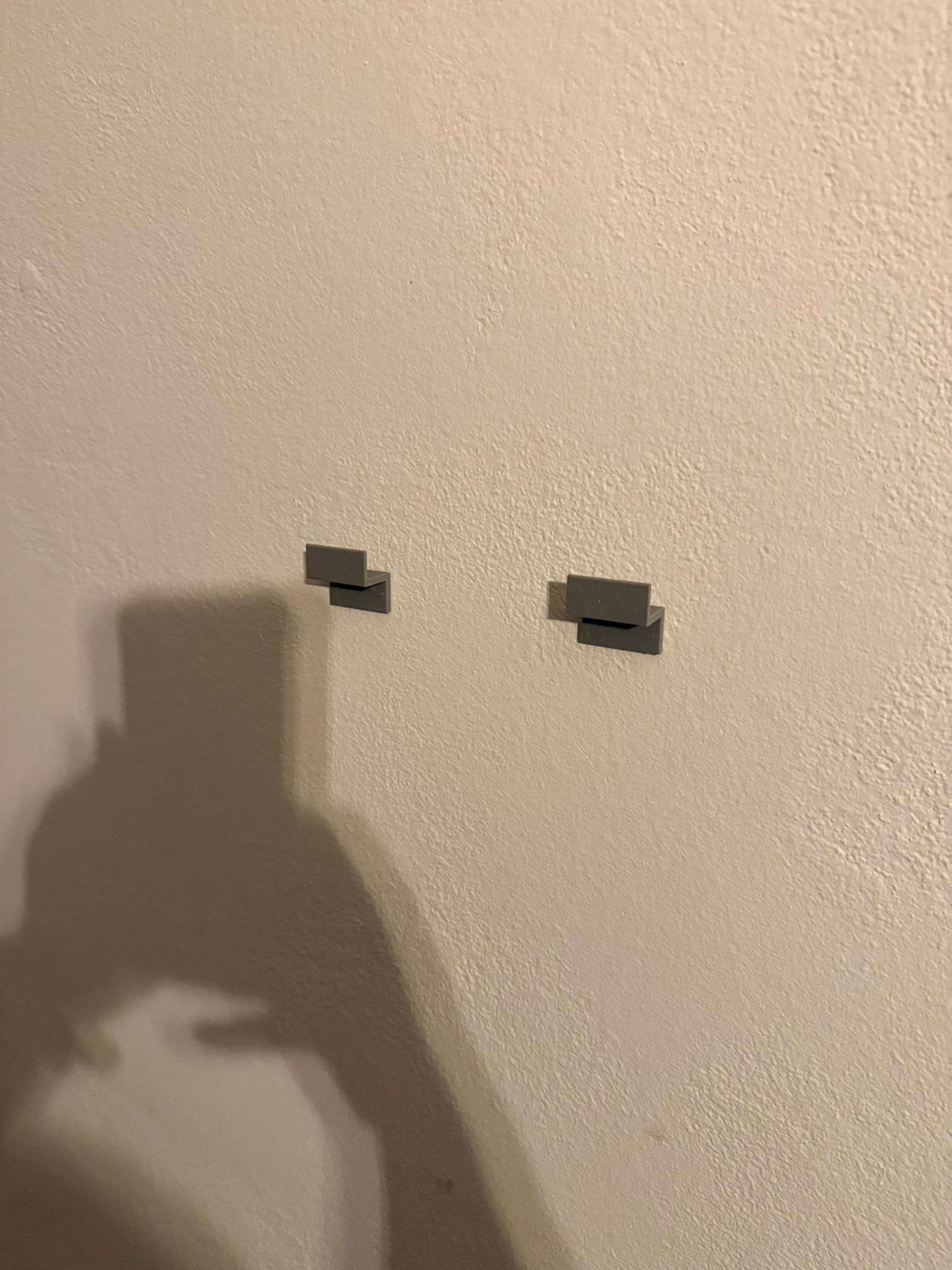 Canvas holder Wallmount