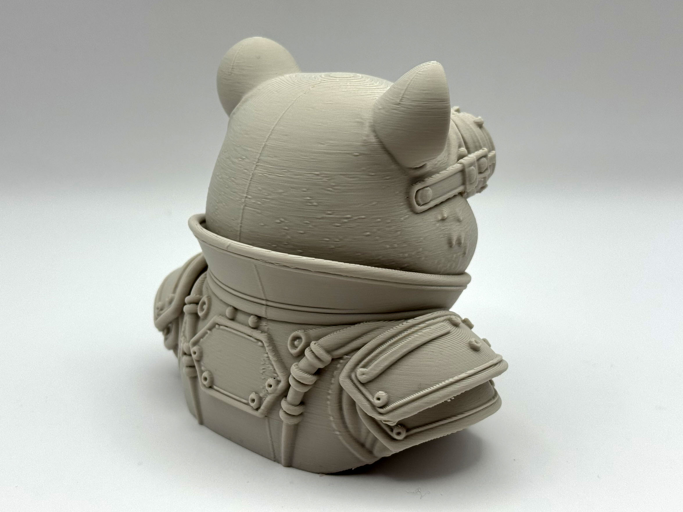 Miniatura 2 do modelo 3D Steampunk Hamster Bust