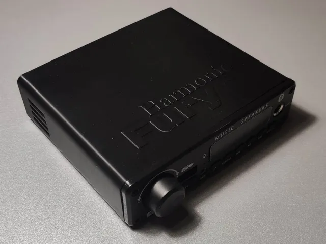 Bluetooth amplifier case