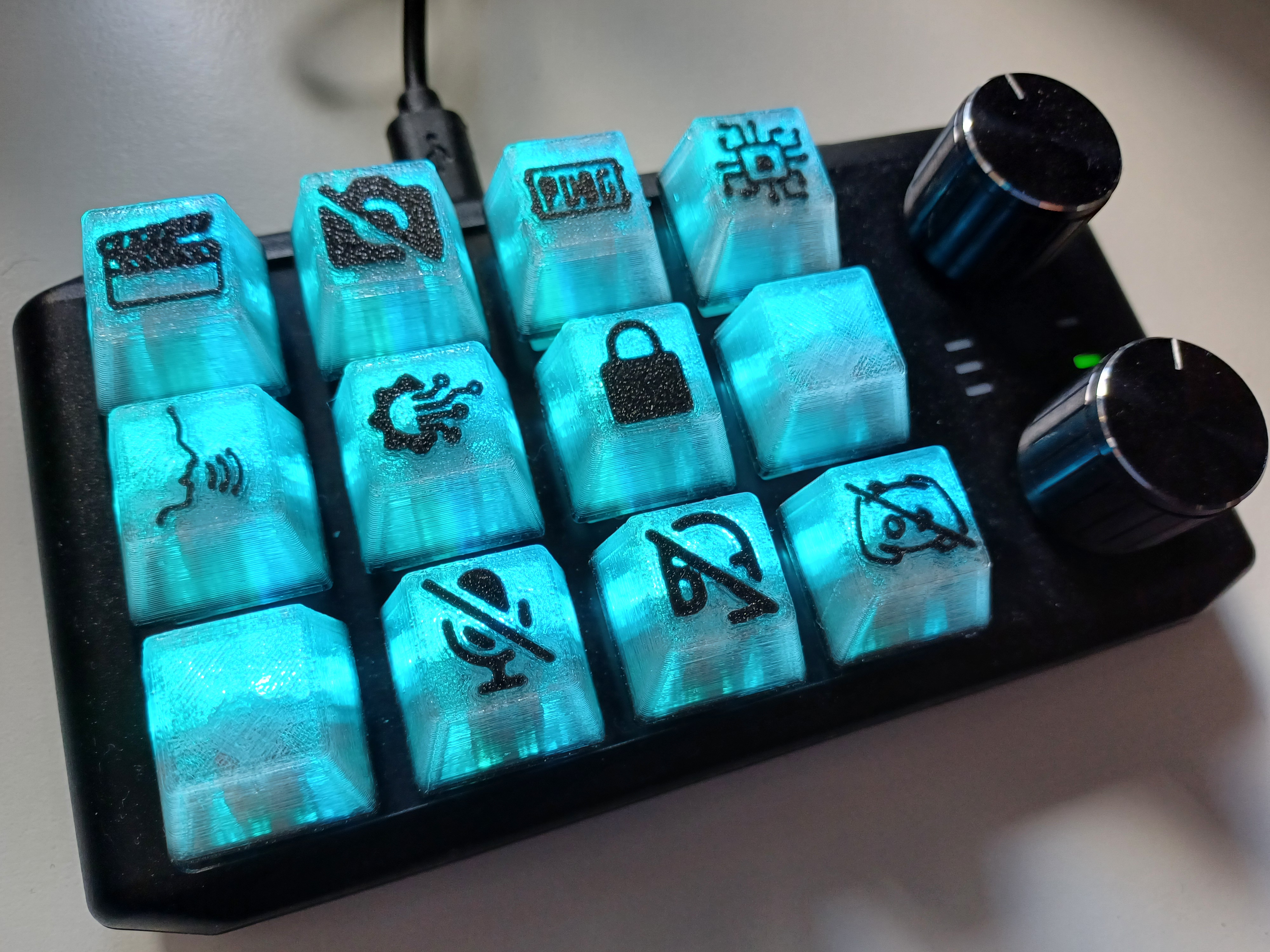 Custom Multicolor Keycaps For Gaming