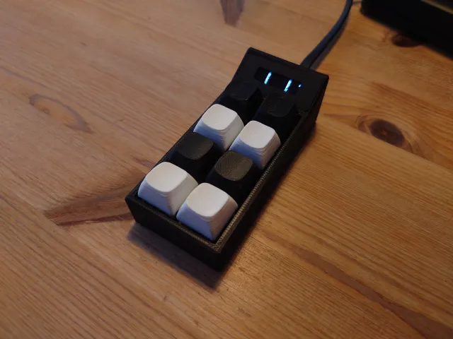 ESP32-C3 Macropad