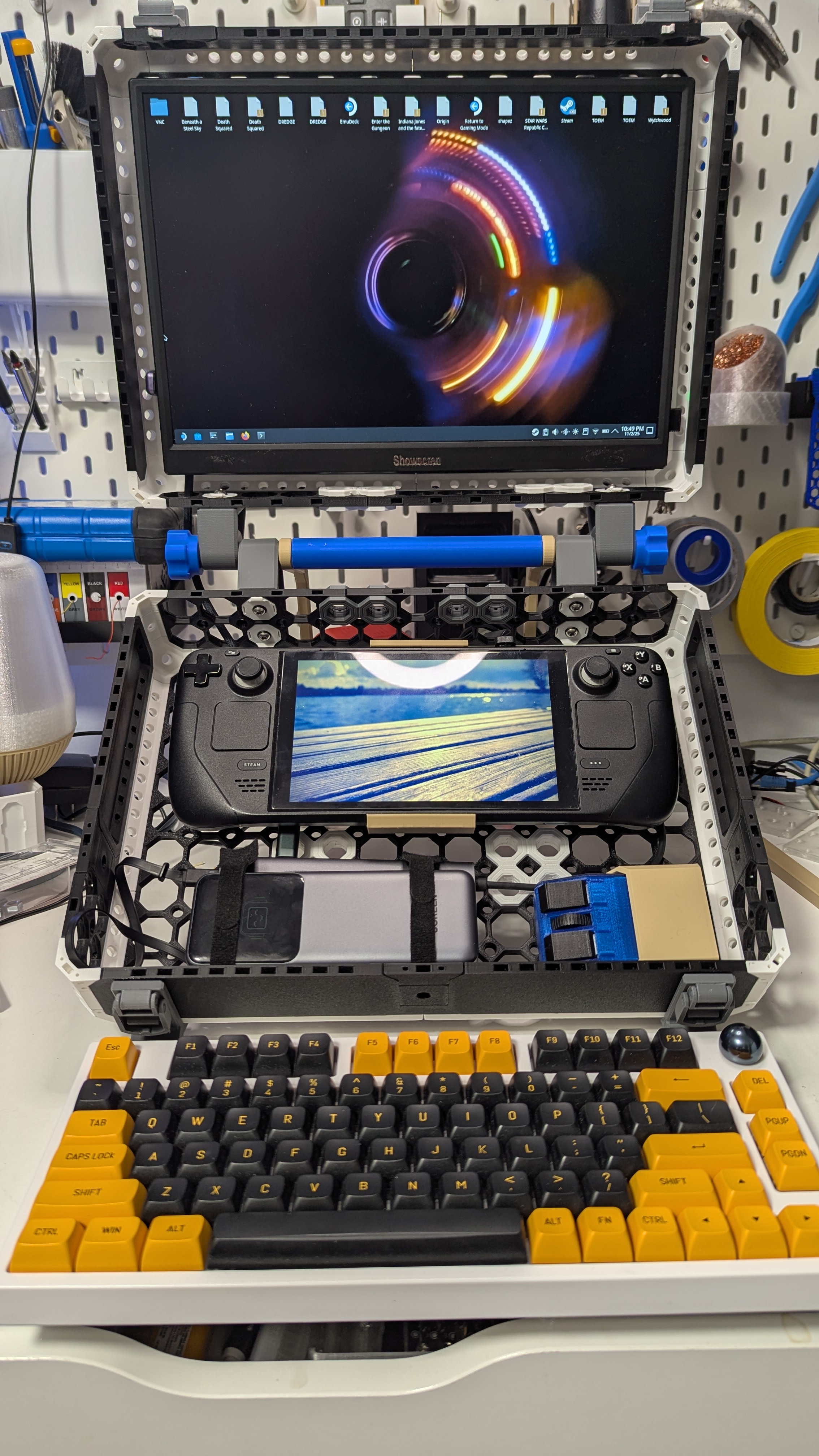 Flipdeck - The Multiboard Cyberdeck