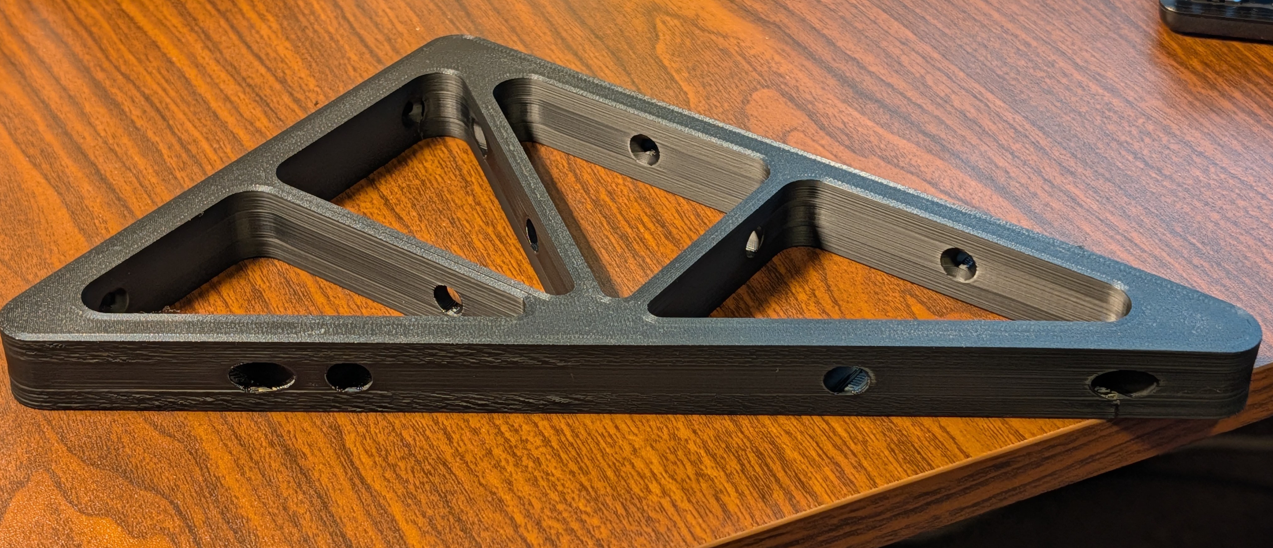 Miniatura 3 do modelo 3D Parametric Strong Shelf Bracket Remix