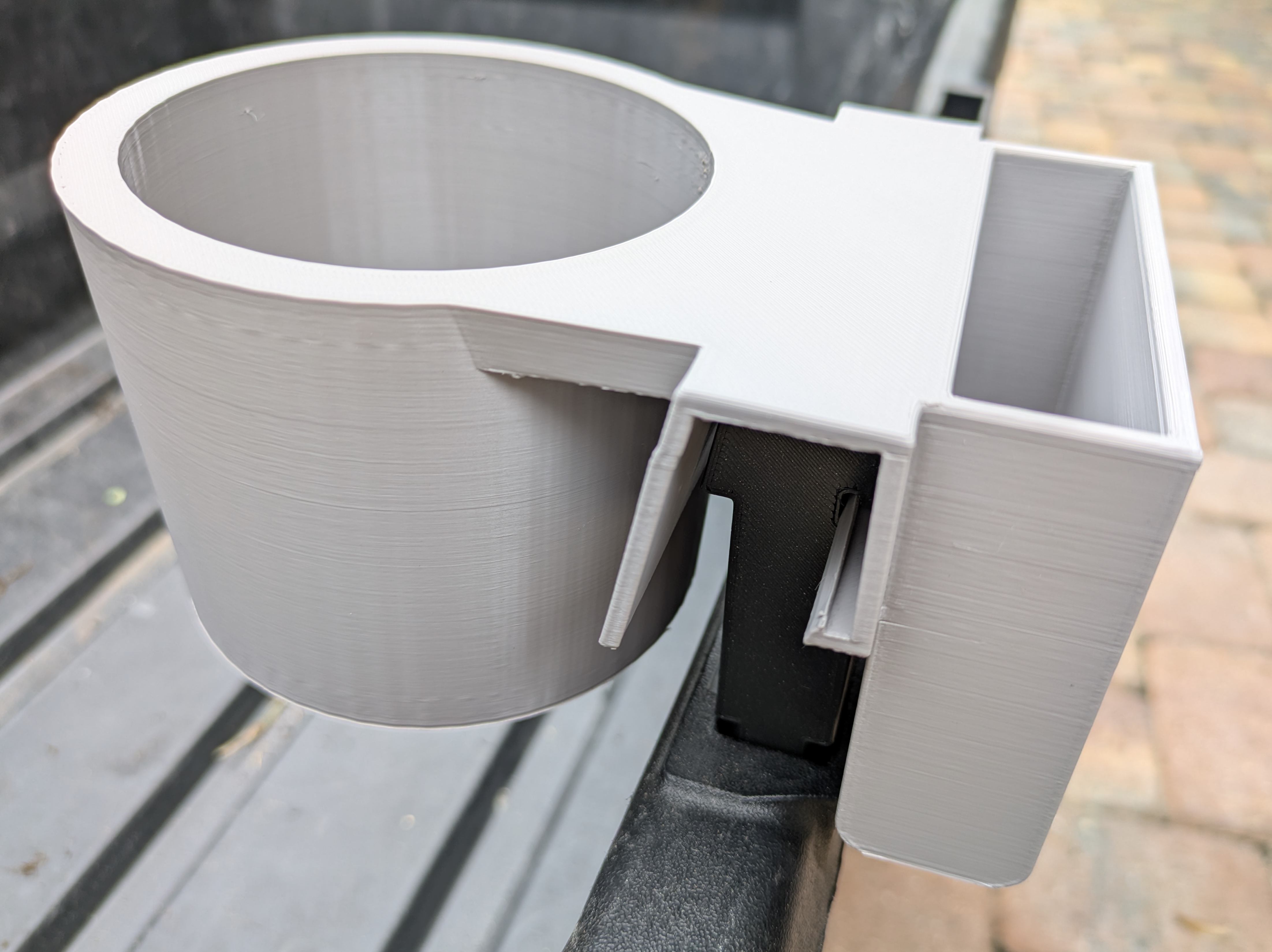 Gorilla cart cupholder stake adapter