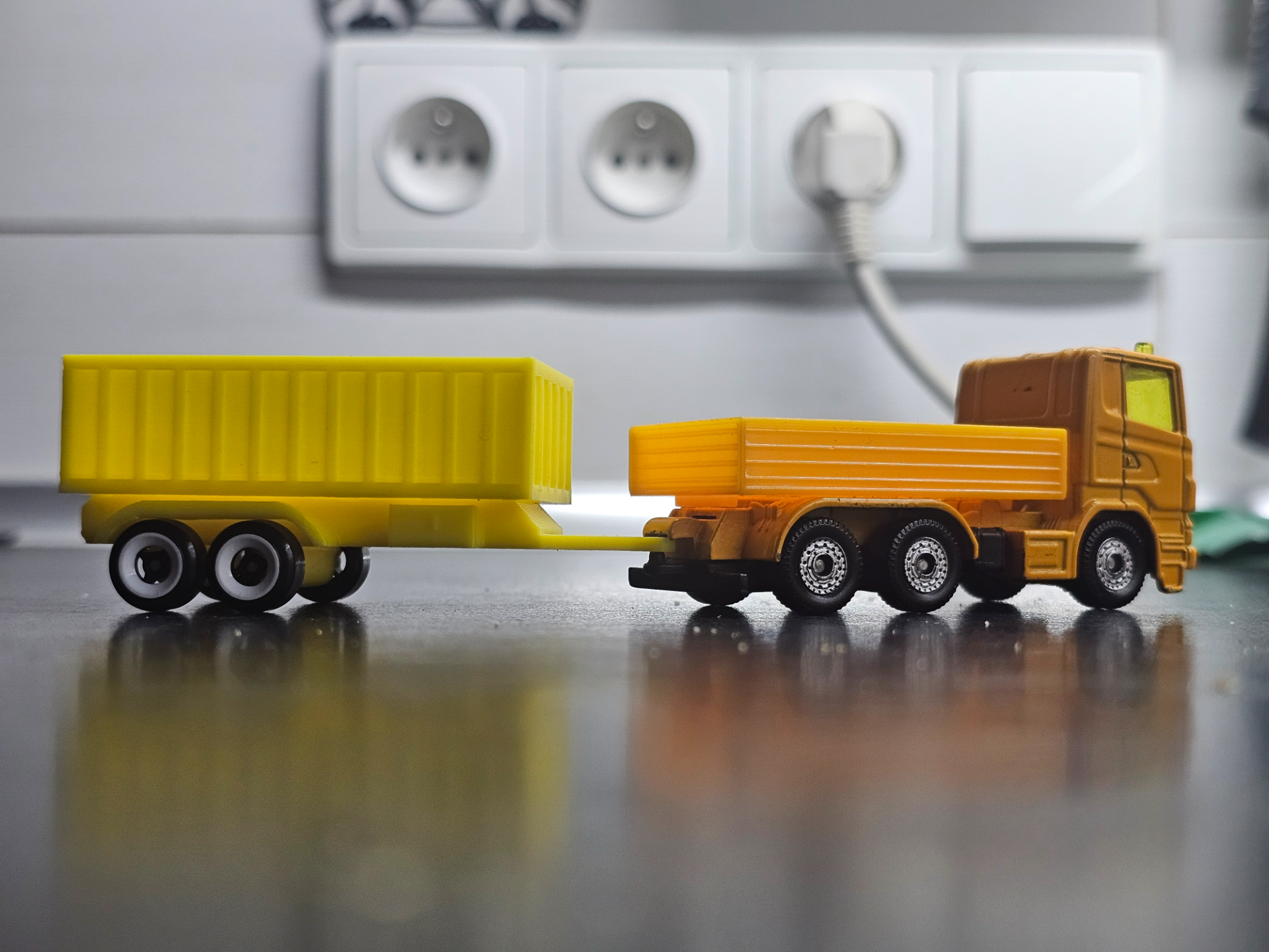 1:64 Dump trailer for Hot Wheels, Matchbox etc...