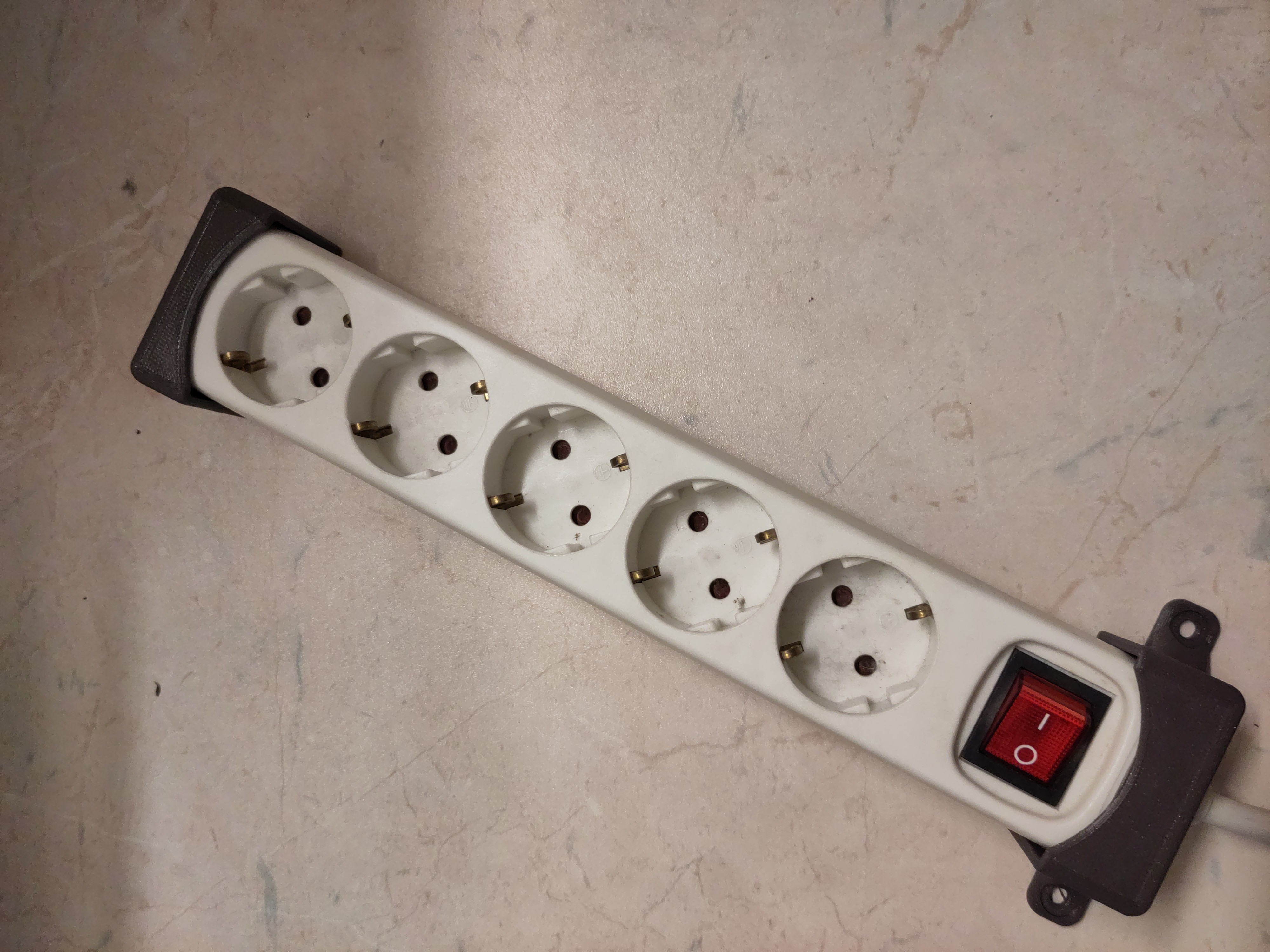 Multi Plug Socket Mount — miniatura 2