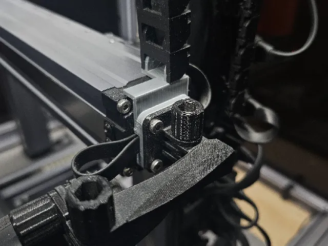 Snapmaker 2 A350 X-rail cable guide