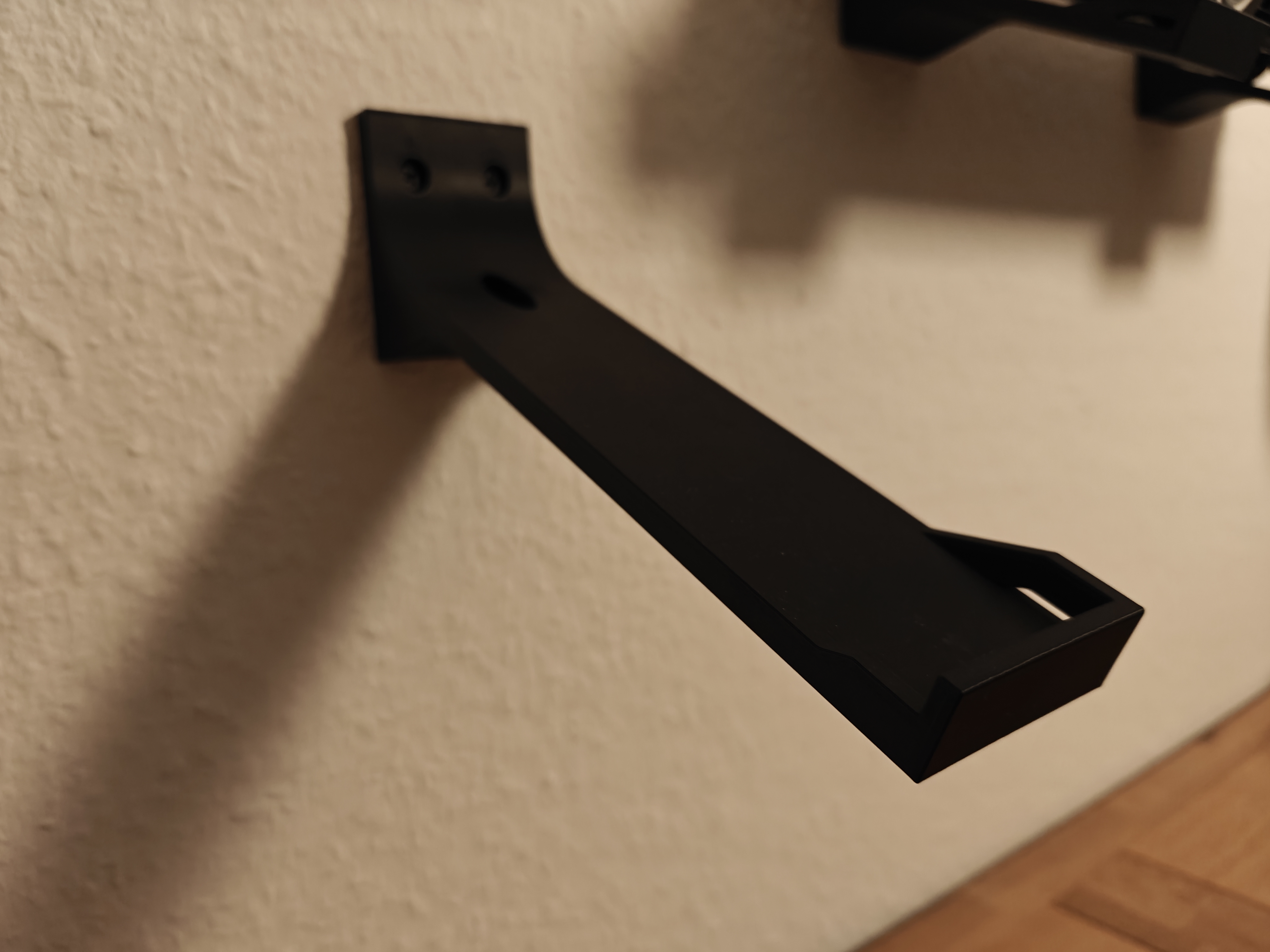 Angled wall mount for large brick-cars (LEG0)