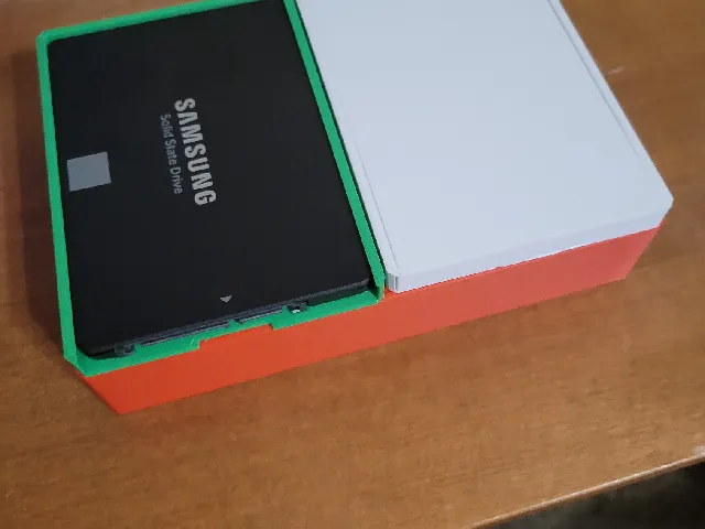 Simple Hard Drive Case