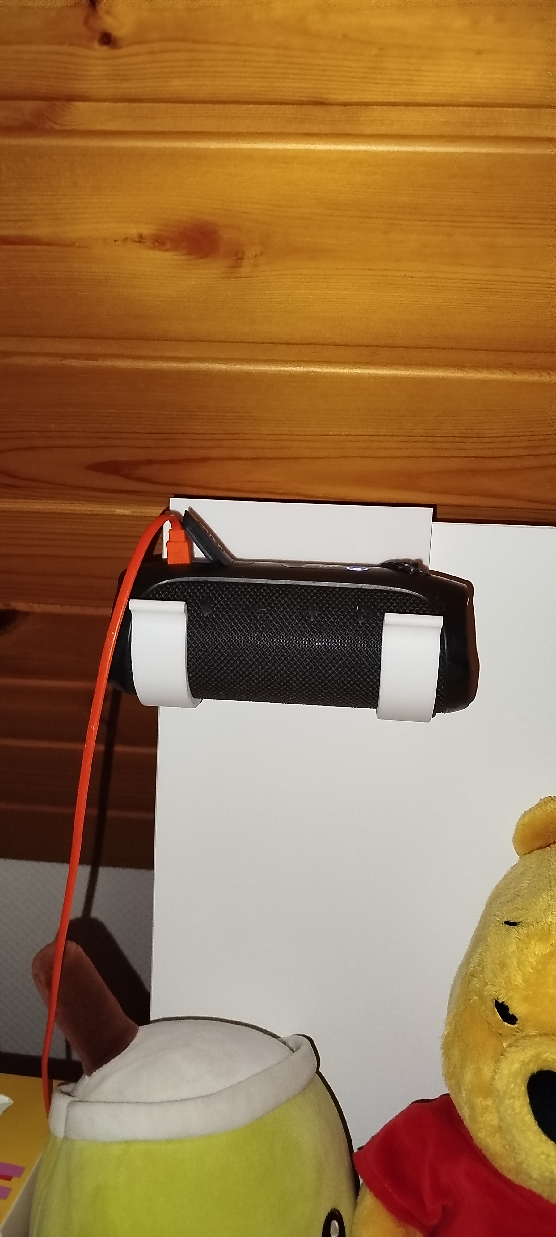 JBL Flip 4 Halter, Holder Ikea Malm Bett 41mm