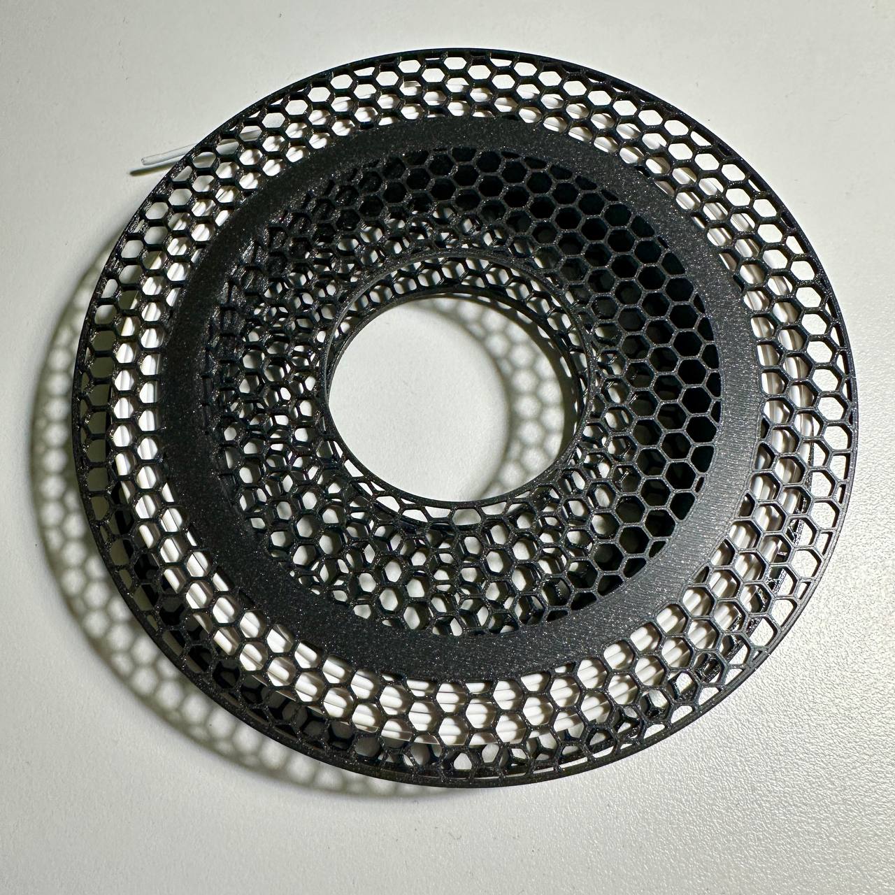 Filament Sample Spool (honeycomb + label)