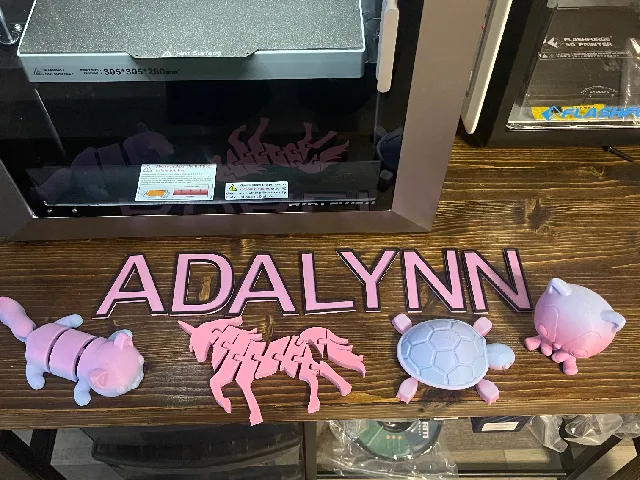 ADALYNN LETTERS WITH RAISED BORDER