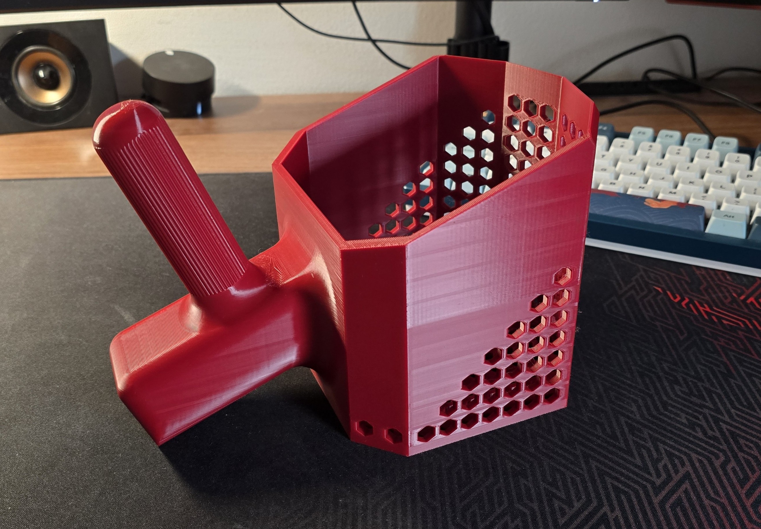 Metal detecting sand scoop (3 versions)
